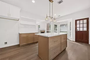 2006 Teakwood Pl, Sugar Land, TX 77478 - Photo 17