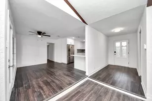 10631 Windriver Dr, Houston, TX 77070 - Photo 7