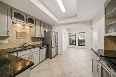 1746 S Gessner, Houston, TX 77063 - Photo 9
