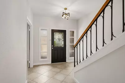 1746 S Gessner, Houston, TX 77063 - Photo 3