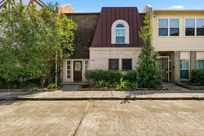 1746 S Gessner, Houston, TX 77063 - Photo 25