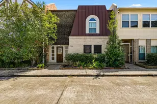 1746 S Gessner, Houston, TX 77063 - Photo 25