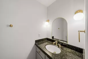 1746 S Gessner, Houston, TX 77063 - Photo 17