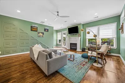 924 Alexander Street, Houston, TX 77008 - Photo 7
