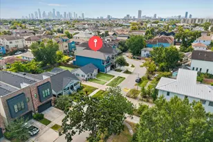 924 Alexander St, Houston, TX 77008 - Photo 3