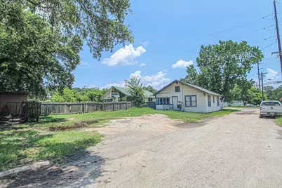 1203 N Houston Avenue, Livingston, TX 77351 - Photo 7