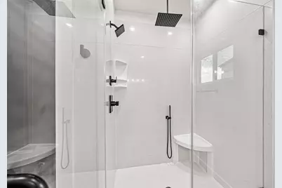 2111 Chapman Street, Houston, TX 77009 - Photo 11