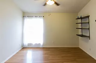 2121 El Paseo St, Houston, TX 77054 - Photo 9