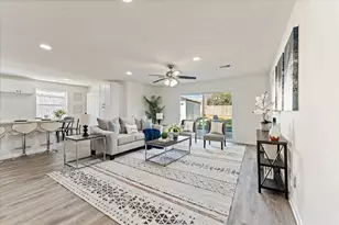 6030 Beaudry Dr, Houston, TX 77035 - Photo 11