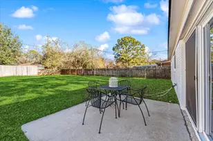 6030 Beaudry Dr, Houston, TX 77035 - Photo 41