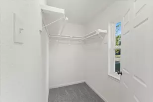 6030 Beaudry Dr, Houston, TX 77035 - Photo 37