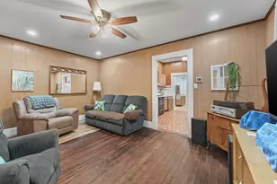2212 32nd St, Galveston, TX 77550 - Photo 5