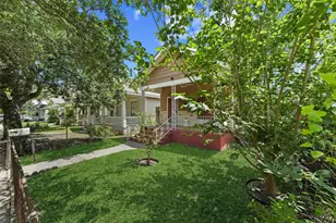 2212 32nd St, Galveston, TX 77550 - Photo 25