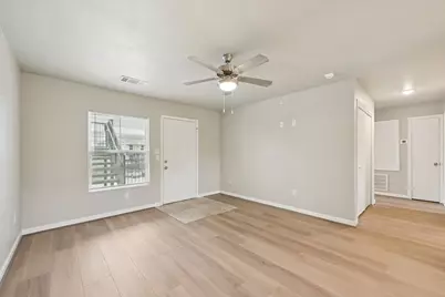 274 Plez Morgan Drive #B, Montgomery, TX 77356 - Photo 9