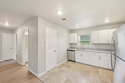 274 Plez Morgan Drive #B, Montgomery, TX 77356 - Photo 13