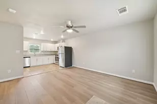274 Plez Morgan Dr, Montgomery, TX 77356 - Photo 5