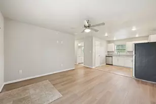 274 Plez Morgan Dr, Montgomery, TX 77356 - Photo 3