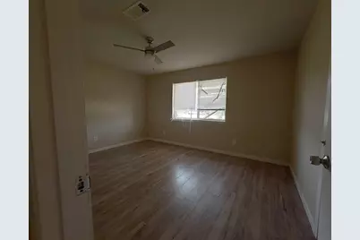 4614 27th Street, Dickinson, TX 77539 - Photo 9