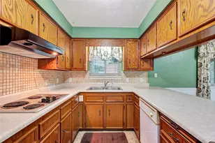 302 Walnut Cove, Onalaska, TX 77360 - Photo 7