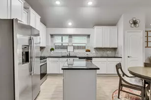 15190 N Heron Heights Way, Magnolia, TX 77354 - Photo 11