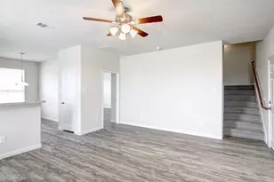 2855 Silver Tree, Houston, TX 77014 - Photo 11