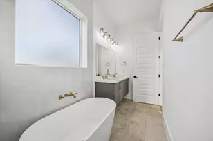 1812 Lula St, Houston, TX 77009 - Photo 21