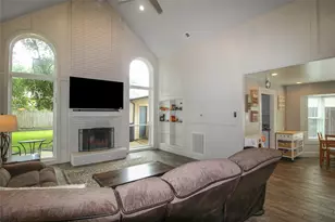 3130 Ashlock Dr, Houston, TX 77082 - Photo 3