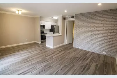 2121 Fountain View Drive #25, Houston, TX 77057 - Photo 5
