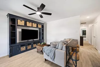 17050 Marie Village Drive, Conroe, TX 77306 - Photo 5