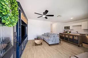 17050 Marie Vlg Dr, Conroe, TX 77306 - Photo 3