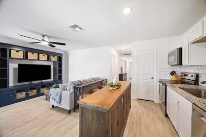 17050 Marie Village Drive, Conroe, TX 77306 - Photo 9