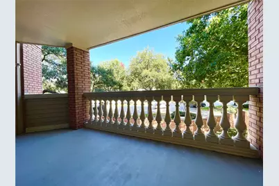 2111 Welch Street #B110, Houston, TX 77019 - Photo 17