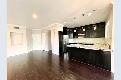 2111 Welch Street #B110, Houston, TX 77019 - Photo 3