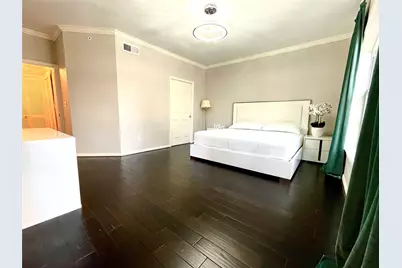 2111 Welch Street #B110, Houston, TX 77019 - Photo 7