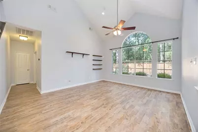 11 Alden Glen Court, The Woodlands, TX 77382 - Photo 19