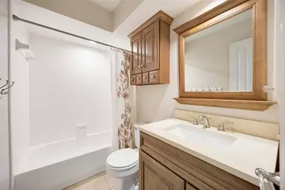 11 Alden Glen Court, The Woodlands, TX 77382 - Photo 39