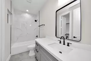 1603 Sylvester Rd, Houston, TX 77009 - Photo 5