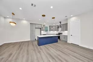 1603 Sylvester Rd, Houston, TX 77009 - Photo 11