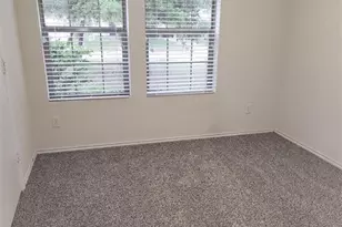 818 Lightningbug Ln, Conroe, TX 77301 - Photo 9