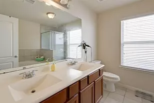 7215 Pavilion Dr, Houston, TX 77083 - Photo 11