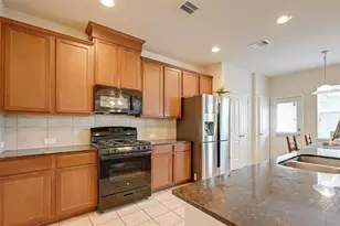 7215 Pavilion Dr, Houston, TX 77083 - Photo 5