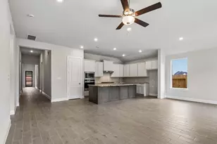 26120 Treetop Ter Ln, Montgomery, TX 77316 - Photo 3