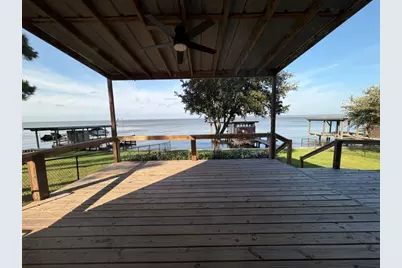 102 Bridgelanding, Onalaska, TX 77360 - Photo 17