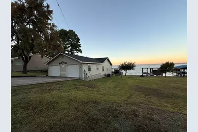 102 Bridgelanding, Onalaska, TX 77360 - Photo 11