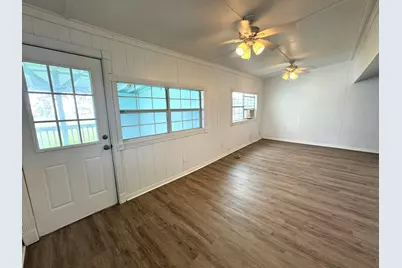 302 2nd Street, Palacios, TX 77465 - Photo 11