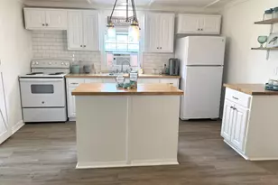 302 2nd St, Palacios, TX 77465 - Photo 17