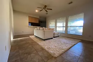 1221 Shadowlake Dr, Sealy, TX 77474 - Photo 3