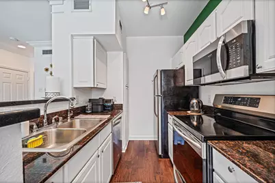 3231 Allen Parkway #1207, Houston, TX 77019 - Photo 13