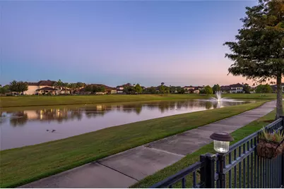 825 Galloway Mist Lane, Friendswood, TX 77546 - Photo 5