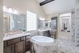 299 Sonoma Ct, Conroe, TX 77384 - Photo 25